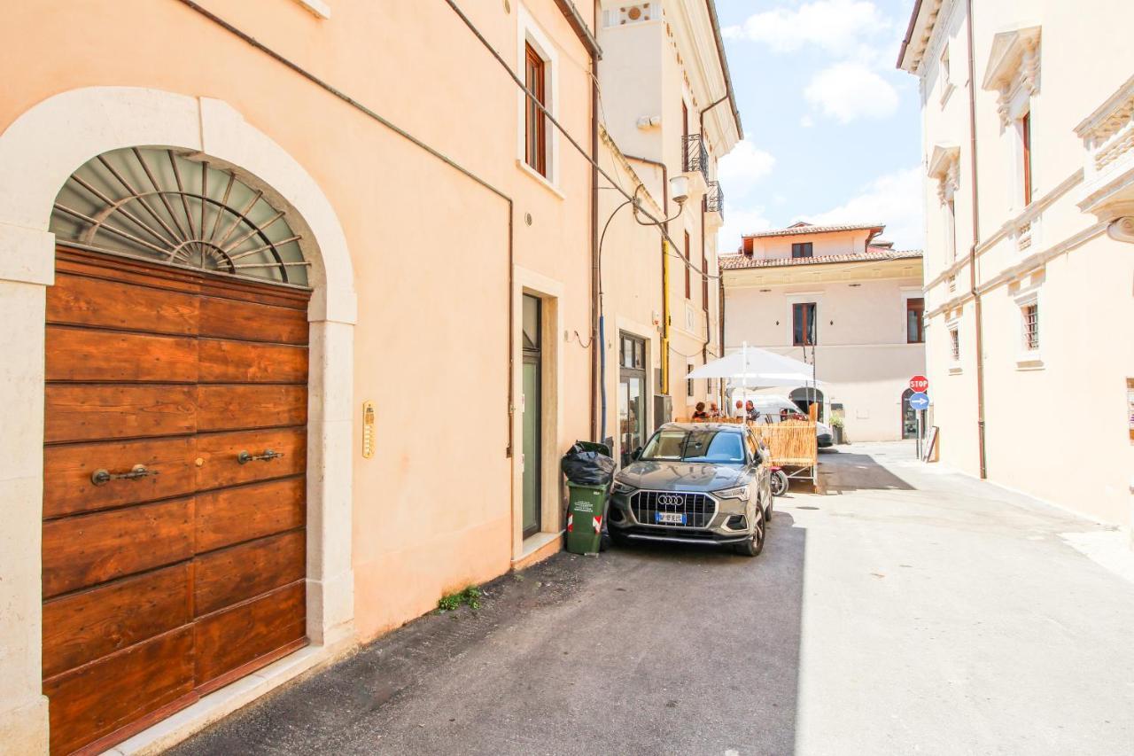 Al Maso In Centro B&B LʼAquila المظهر الخارجي الصورة