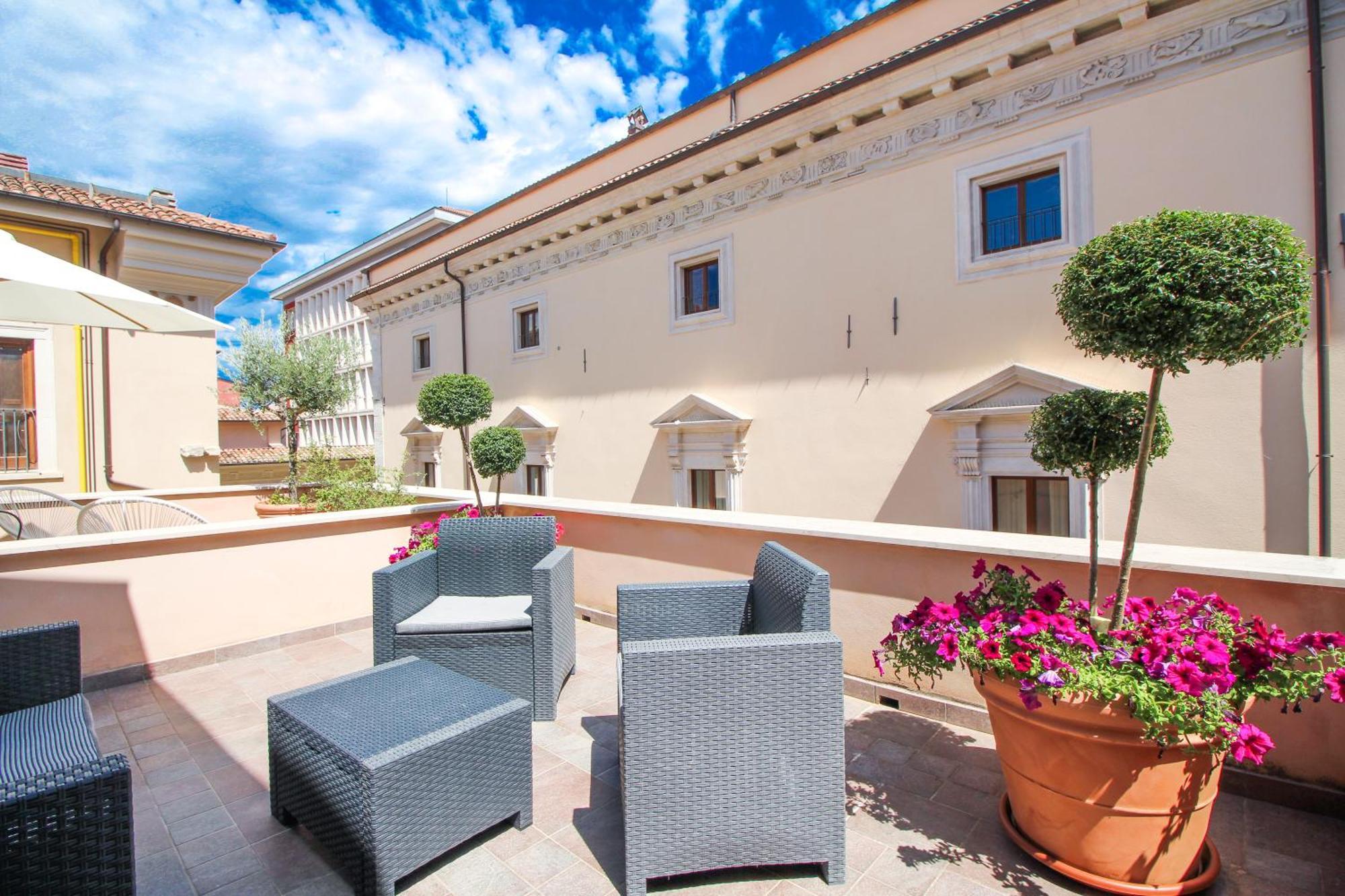 Al Maso In Centro B&B LʼAquila المظهر الخارجي الصورة